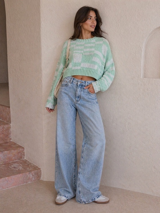 Altar'd State Sweaters - Altar’d State Cropped Sweater Womens Medium Green White Checkered Knit Pullover